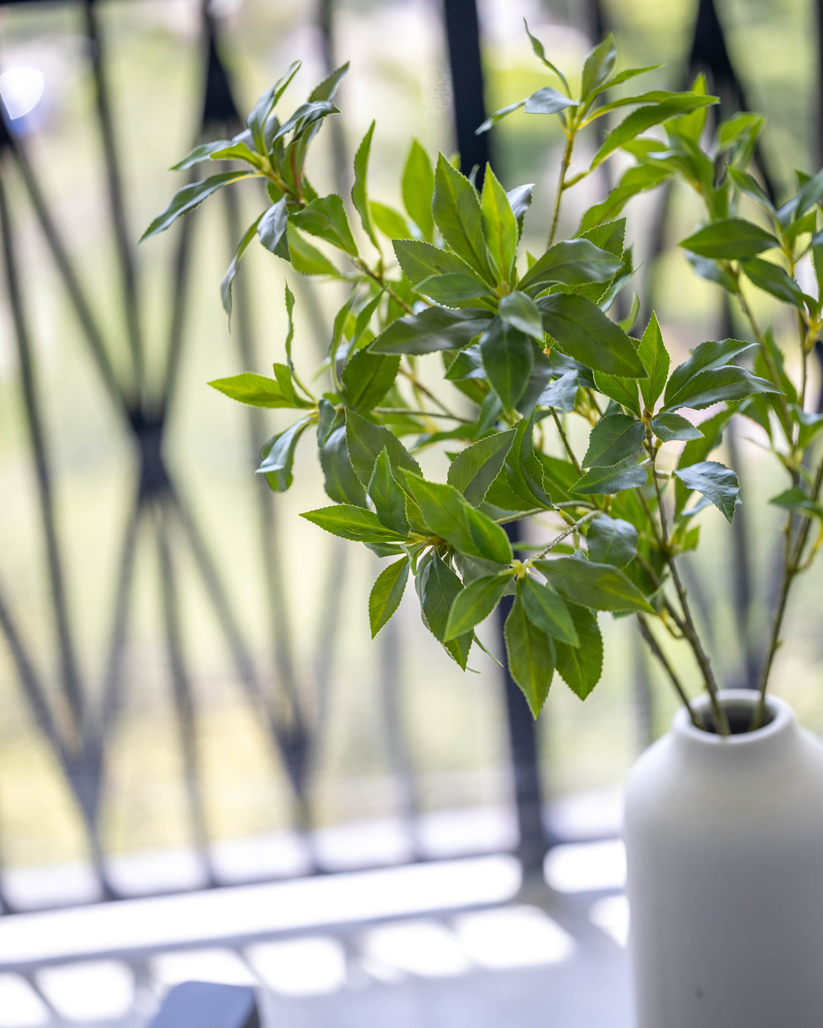 Real Touch Modern Laurel Stem